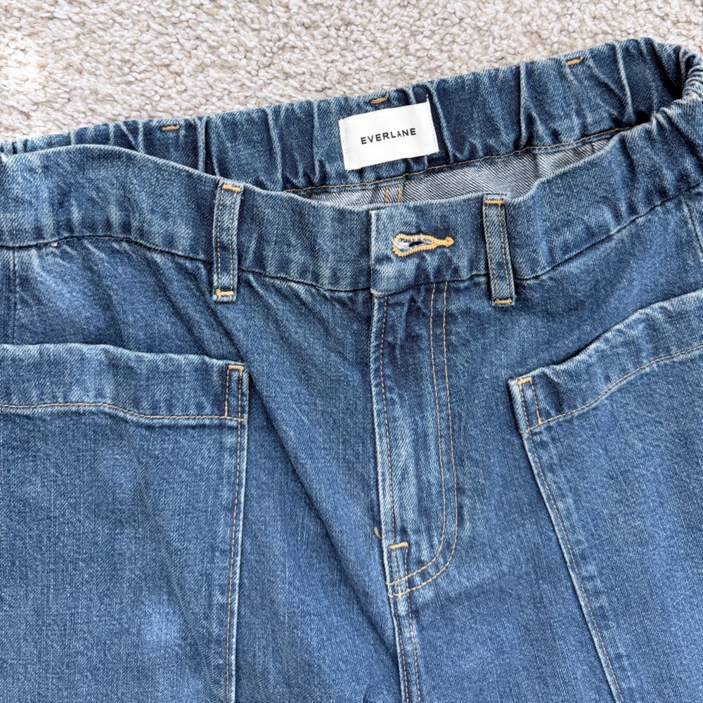 Everlane Women's Boyfriend Jeans in Blue - Picture 2 of 3